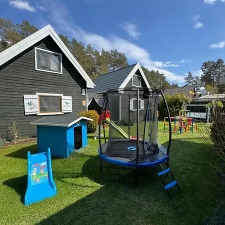 Domek letniskowy Letniskowe Grenland Dębki