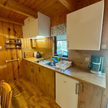 Letniskowe Grenland 山林小屋